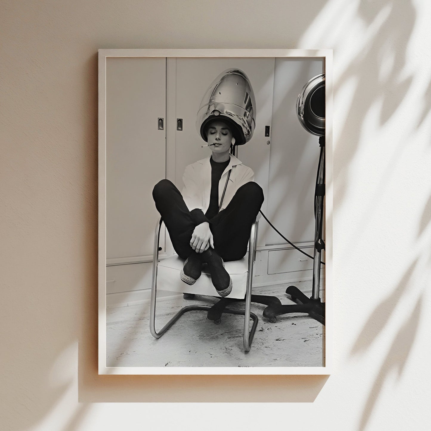 Audrey Hepburn Hair Salon Poster Art Print - Vintage Canvas Framed Wall Decor for Home & Salon, Classic Movie Star Dâ‚¬Ã·cor