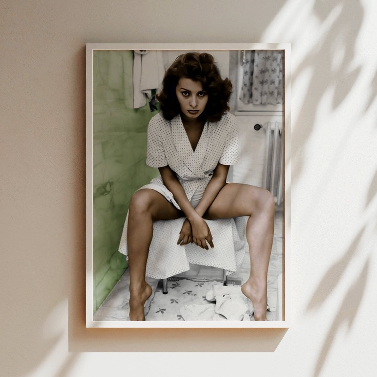 Sophia Loren in Bathroom Wall Art, Retro Hollywood Actress Canvas Poster Print, Glamorous Vintage Film Icon Decor for Home or Studio
