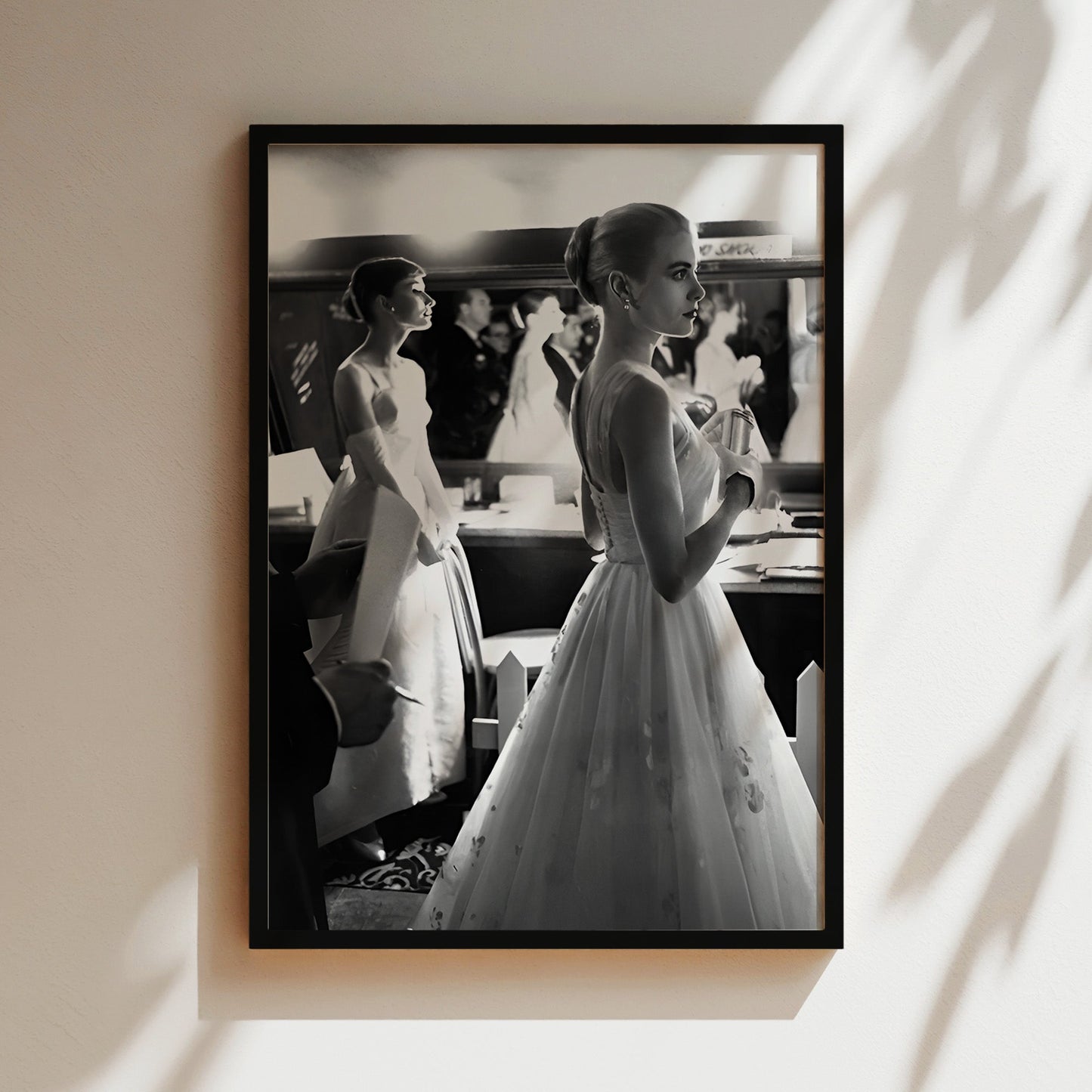 Audrey Hepburn & Grace Kelly Backstage