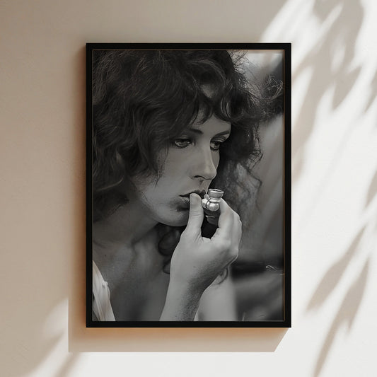 Grace Slick Smoking Pipe Wall Art, Vintage Rock Legend Canvas Print, Retro Psychedelic Music Icon Poster for Unique Home Decor