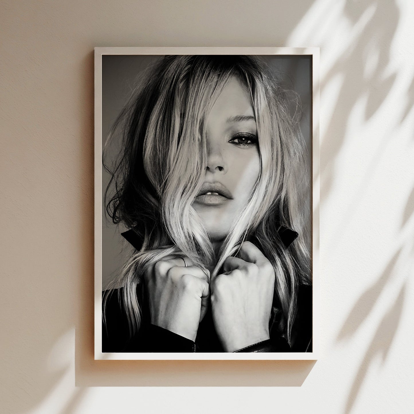 Kate Moss Fringe Wall Art, Vintage Supermodel Canvas Print, Retro 90s Fashion Icon Poster for Edgy Home or Studio Decor