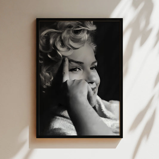 Marilyn Monroe Close Up Canvas Print, Vintage Hollywood Glamour Wall Art, Classic Celebrity Portrait Poster for Timeless Home Decor
